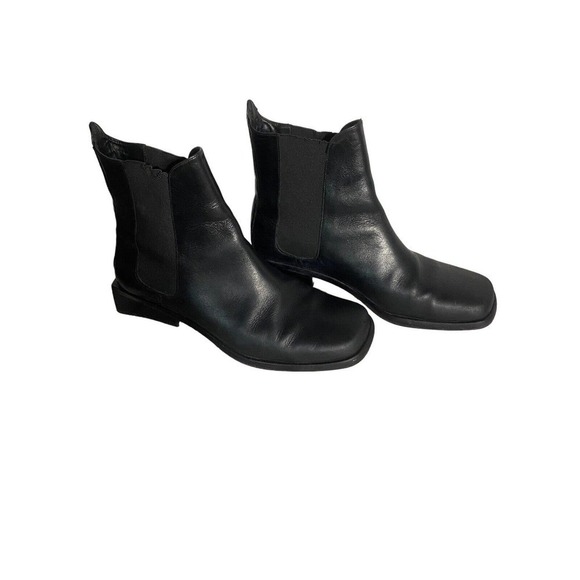 Women's COLE HAAN Black Leather Ankle Boots Size 7 B - Picture 1 of 5